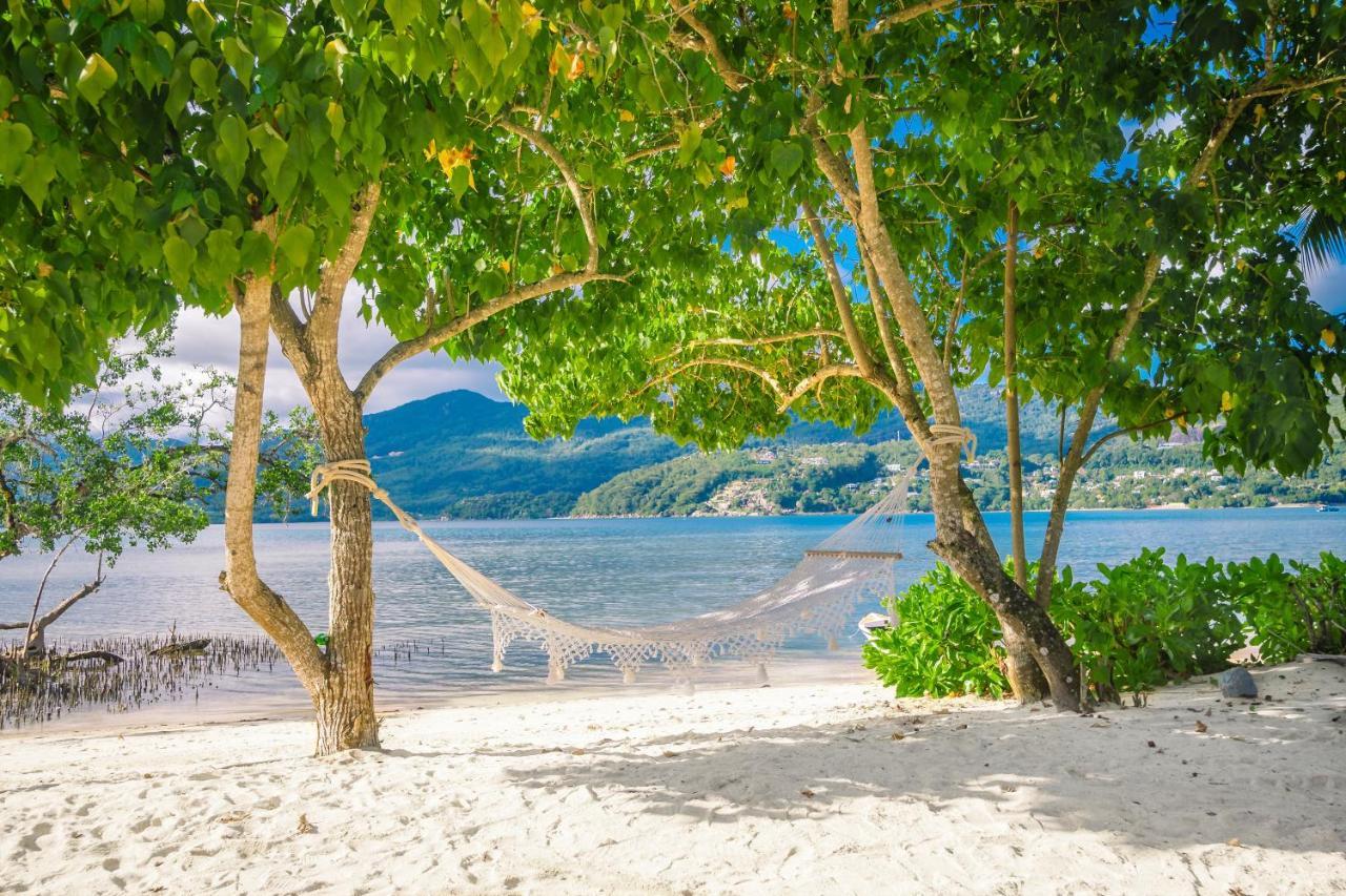 Pineapple Beach Villas Baie Lazare  Bagian luar foto